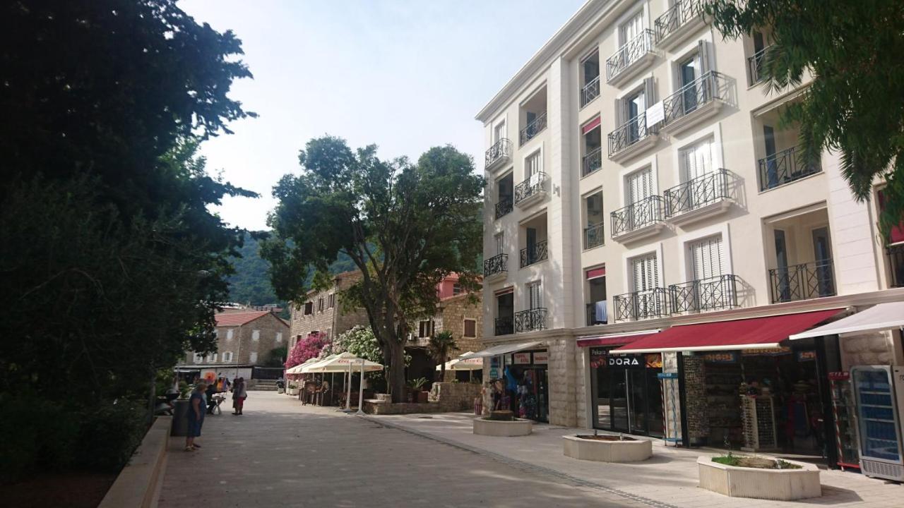 Petrovac Bay Monte Apartment Exterior photo